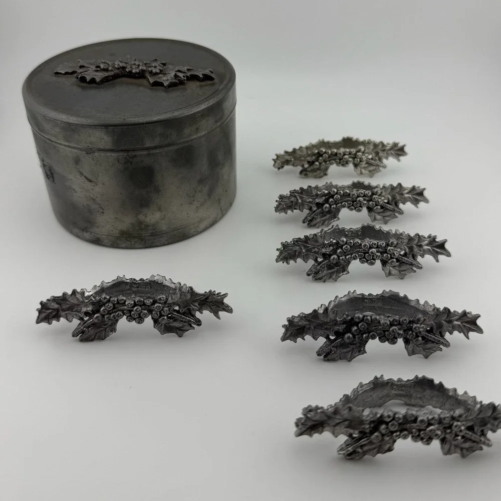 Metzke Vintage Pewter Napkin Rings Set 6 Holly Berry Christmas 1990 USA